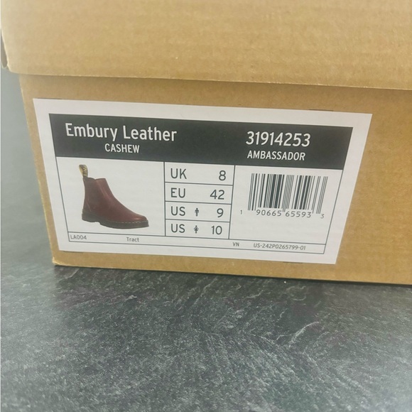 Dr Martens Embury Ambassador cashew color Chelsea boots sz 9M/10W NEW w/box - Picture 7 of 8